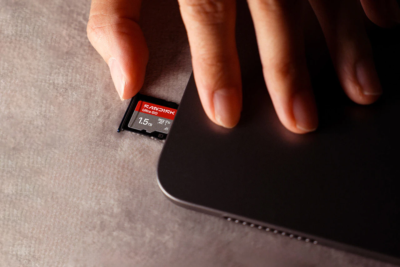 SanDisk Ultra GO