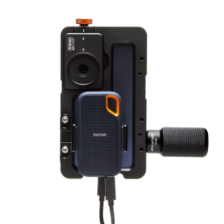 BEASTGRIP® x SanDisk Beastcage™ iPhone 15 Pro Max Creator Kit